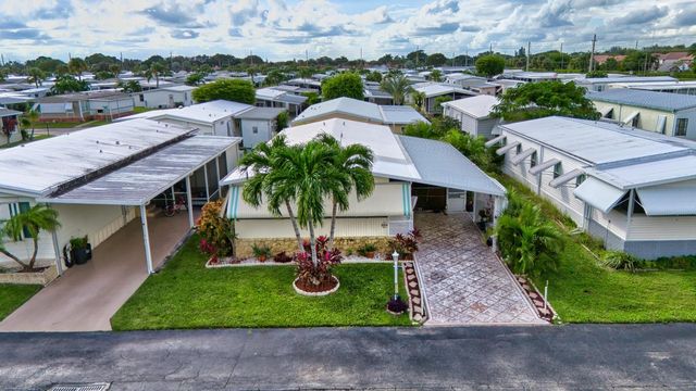 51010 Galina Bay, Boynton Beach, FL 33436