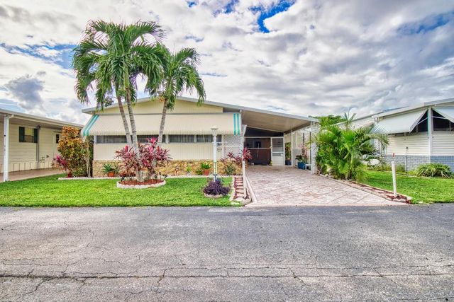51010 Galina Bay, Boynton Beach, FL 33436