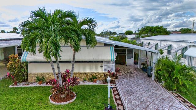 51010 Galina Bay, Boynton Beach, FL 33436