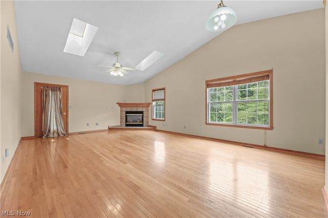 1701 Woods Road, Akron, OH 44306