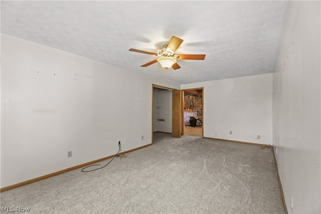 1701 Woods Road, Akron, OH 44306
