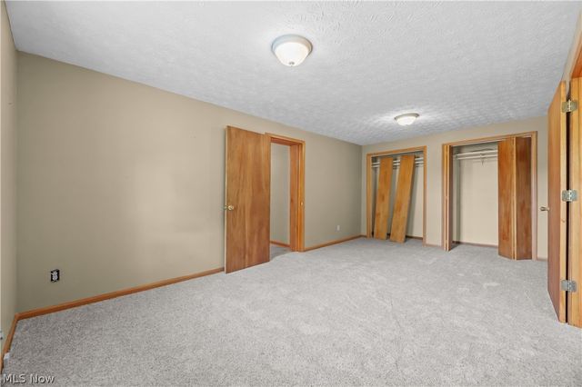 1701 Woods Road, Akron, OH 44306