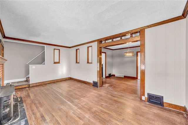 257 E 270th Street, Euclid, OH 44132