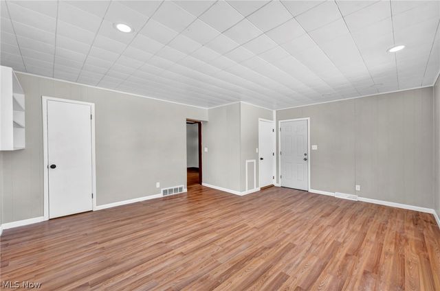 257 E 270th Street, Euclid, OH 44132