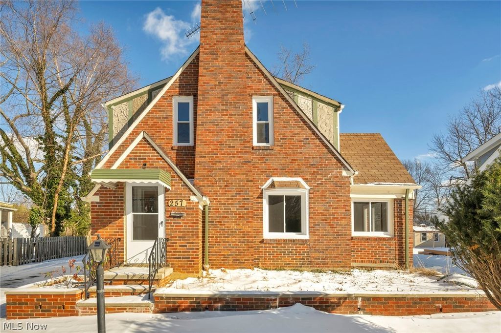 257 E 270th Street, Euclid, OH 44132