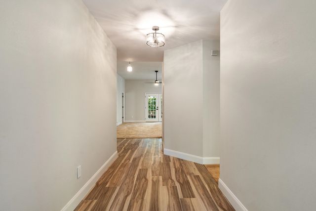 1740 BROOKSIDE Boulevard, Tallahassee, FL 32301