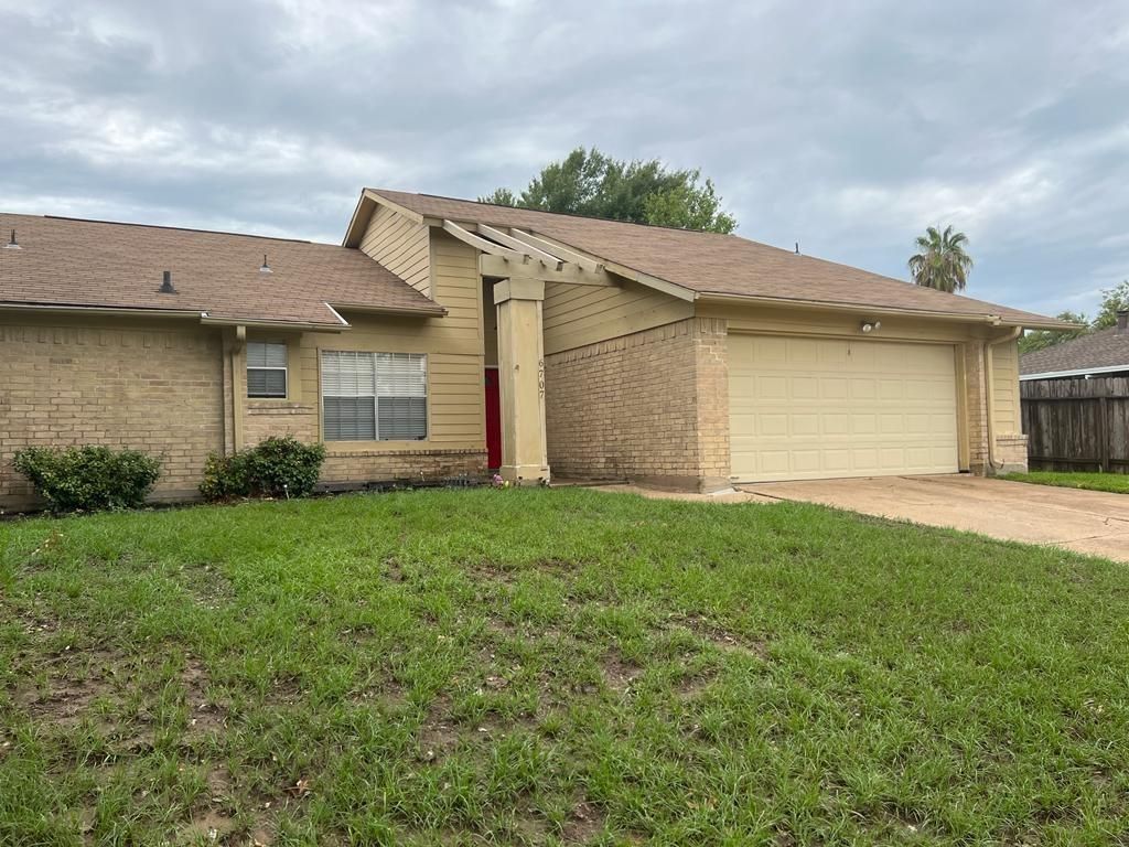 6707 Loch Bruceray Drive, Houston, TX 77084
