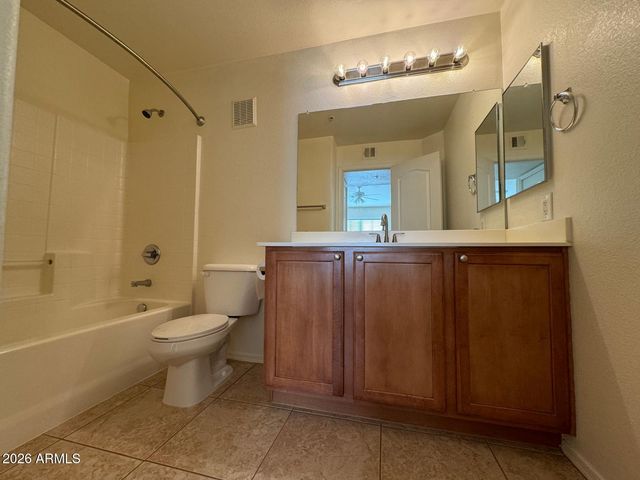 2402 E 5TH Street 1420, Tempe, AZ 85288