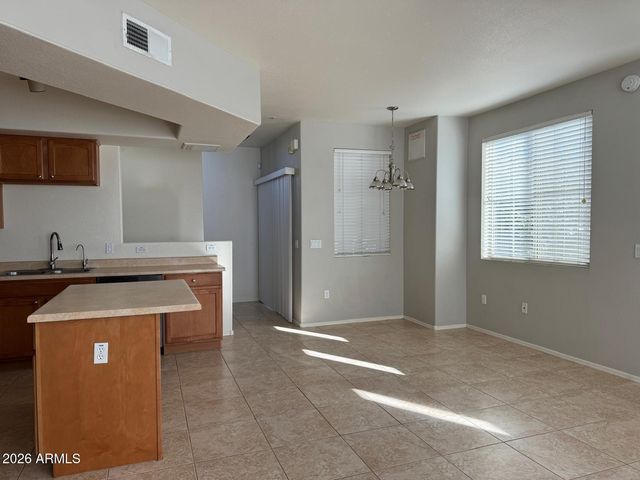 2402 E 5TH Street 1420, Tempe, AZ 85288