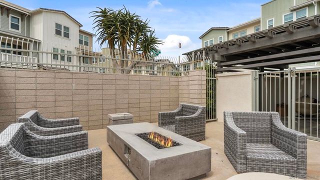 1103 Plumeria Way, Oceanside, CA 92054