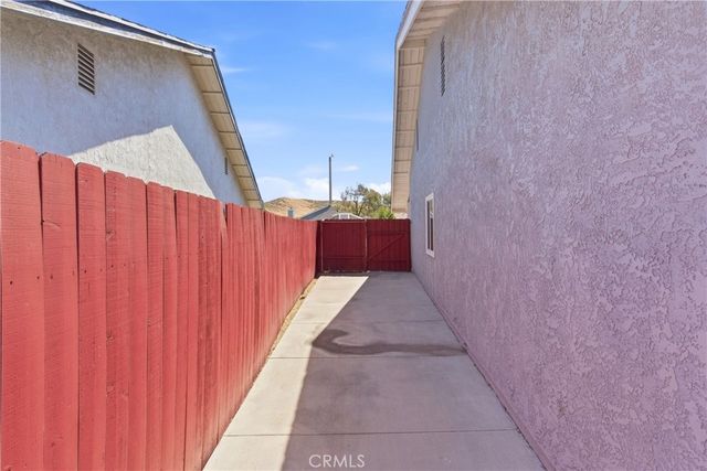 3181 Wishing Well Court, Jurupa Valley, CA 91752