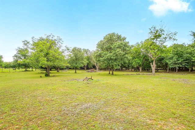 2716 E Farm to Market 4, Cleburne, TX 76031