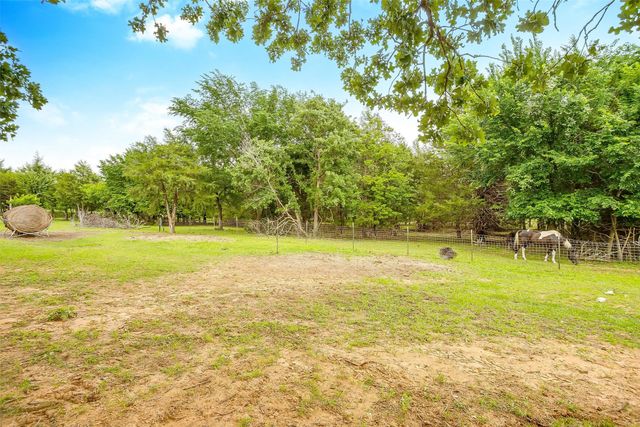 2716 E Farm to Market 4, Cleburne, TX 76031