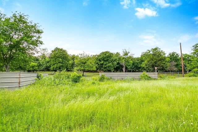 2716 E Farm to Market 4, Cleburne, TX 76031