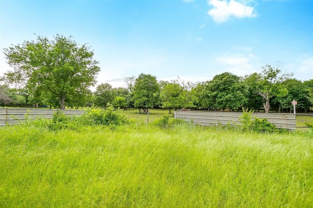 2716 E Farm to Market 4, Cleburne, TX 76031