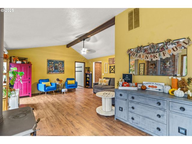 5441 S MOHAWK Ct, Salem, OR 97306