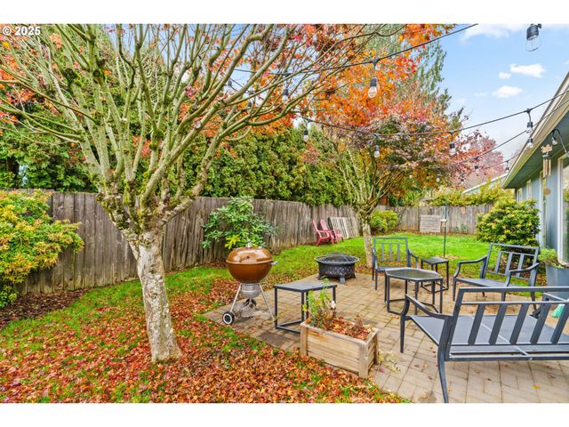 5441 S MOHAWK Ct, Salem, OR 97306