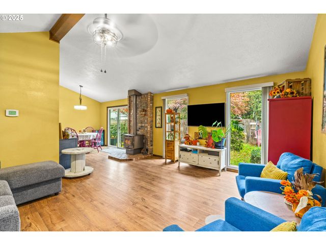 5441 S MOHAWK Ct, Salem, OR 97306