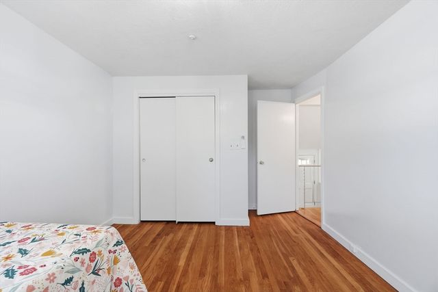 8 Bossi Ave, Randolph, MA 02368