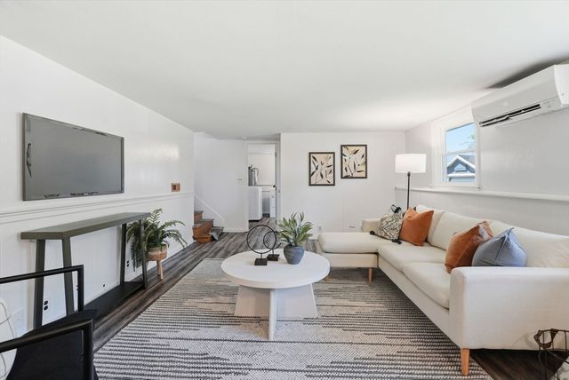 8 Bossi Ave, Randolph, MA 02368