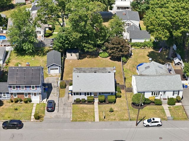 8 Bossi Ave, Randolph, MA 02368