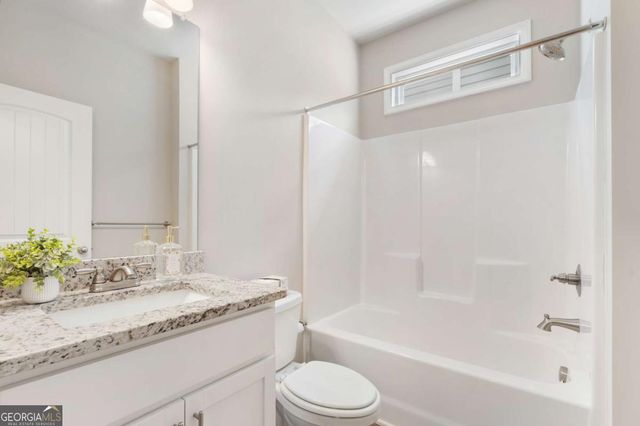 92 Camden Village Drive, Newnan, GA 30265