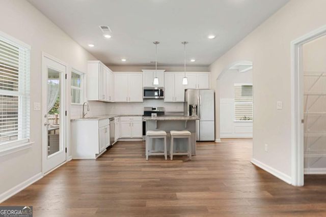 92 Camden Village Drive, Newnan, GA 30265