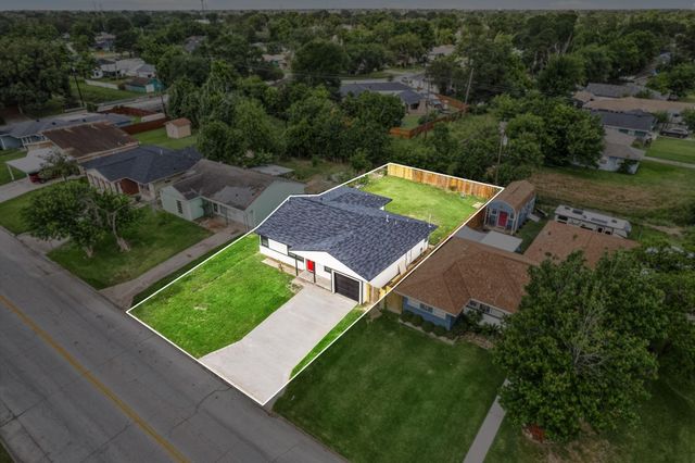 404 Glenmore Drive, Pasadena, TX 77503