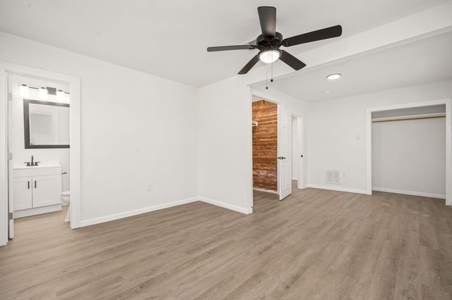 404 Glenmore Drive, Pasadena, TX 77503