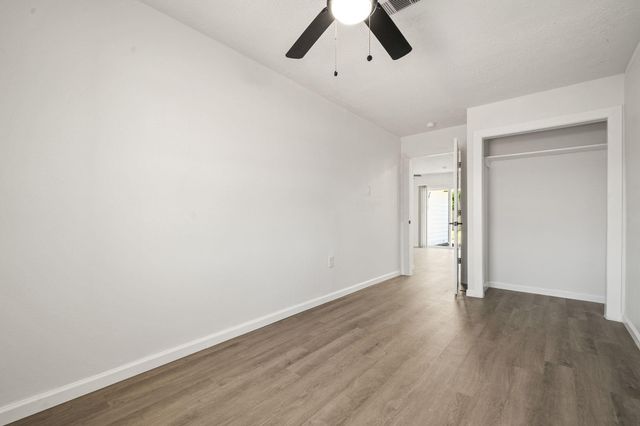 404 Glenmore Drive, Pasadena, TX 77503