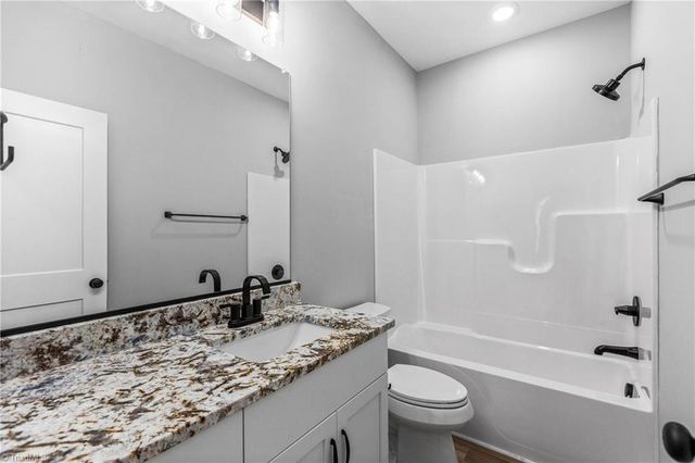 105 Hickory Street, Yadkinville, NC 27055