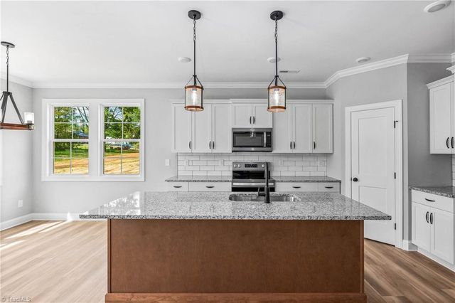 105 Hickory Street, Yadkinville, NC 27055
