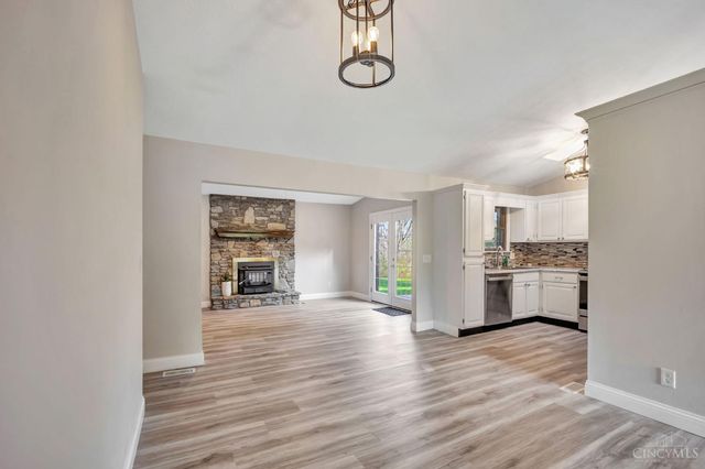 3873 Buck Ridge Drive, Okeana, OH 45053