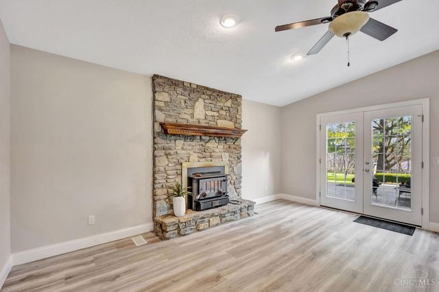 3873 Buck Ridge Drive, Okeana, OH 45053