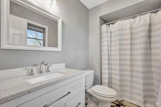 3873 Buck Ridge Drive, Okeana, OH 45053