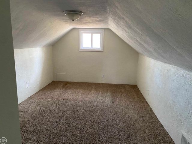 2023 23rd Street, Port Huron, MI 48060