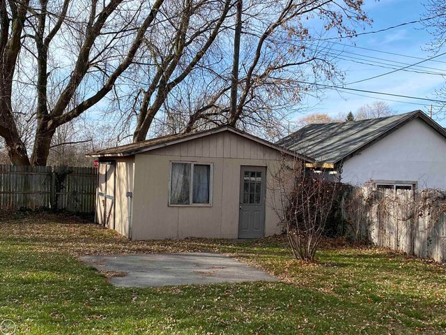 2023 23rd Street, Port Huron, MI 48060