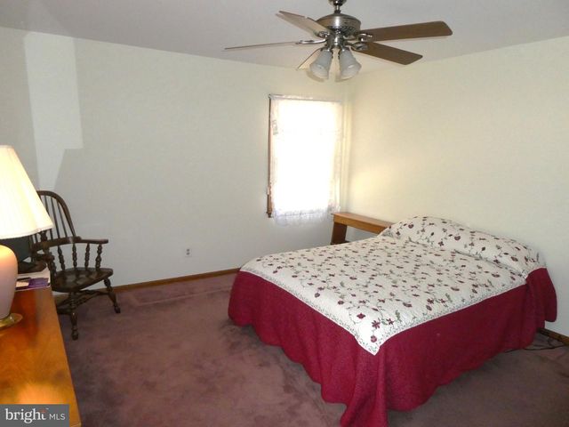 31 BRADDOCK AVE, Hammonton, NJ 08037