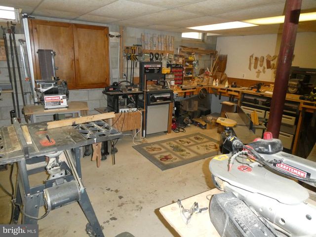 31 BRADDOCK AVE, Hammonton, NJ 08037