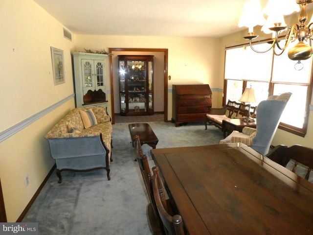 31 BRADDOCK AVE, Hammonton, NJ 08037