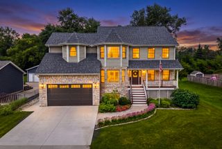 318 N West Road, Lombard, IL 60148