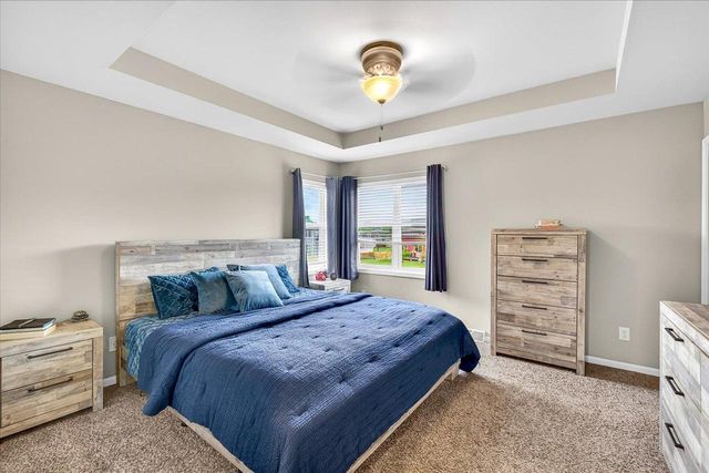 876 Remington Way, Sun Prairie, WI 53590