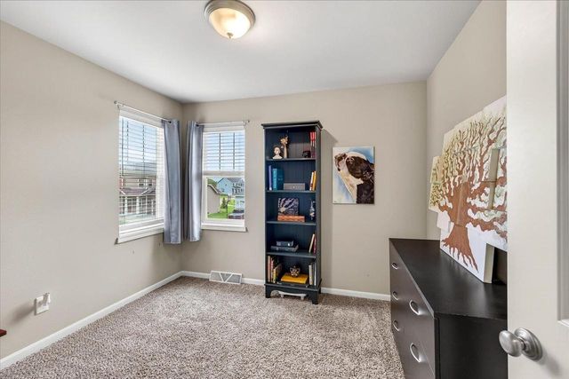 876 Remington Way, Sun Prairie, WI 53590