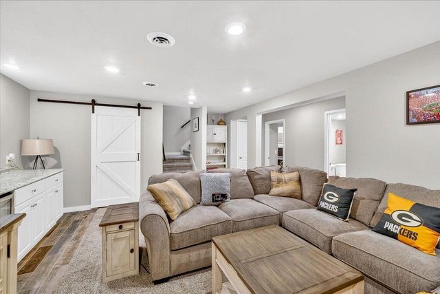 876 Remington Way, Sun Prairie, WI 53590