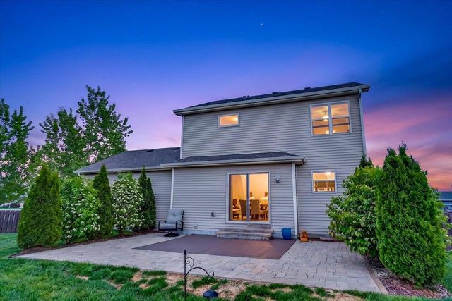 876 Remington Way, Sun Prairie, WI 53590
