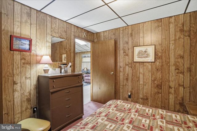 61 GROUSE CIR, Lost City, WV 26810