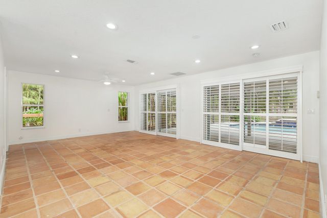 14024 Wind Flower Drive, Palm Beach Gardens, FL 33418