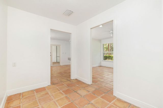 14024 Wind Flower Drive, Palm Beach Gardens, FL 33418
