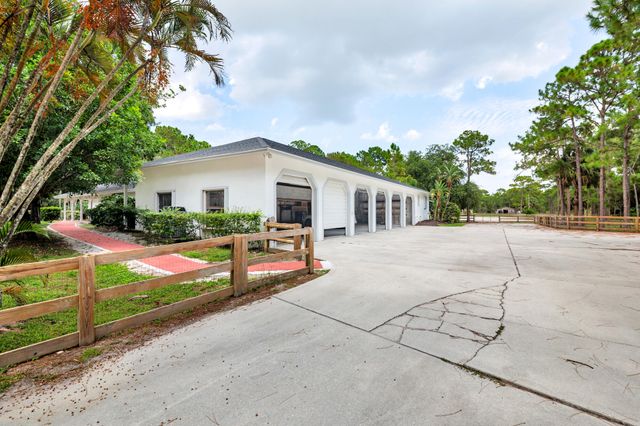 14024 Wind Flower Drive, Palm Beach Gardens, FL 33418