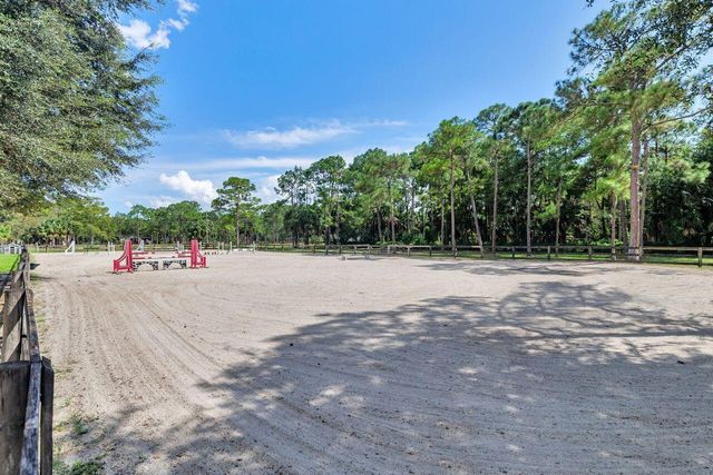 14024 Wind Flower Drive, Palm Beach Gardens, FL 33418